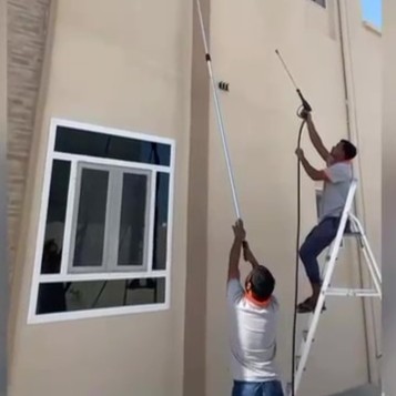 تنظيف المباني بالكامل